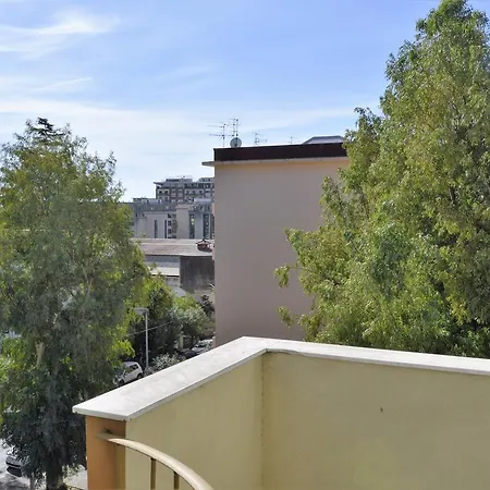 Apartment Coolor And Business