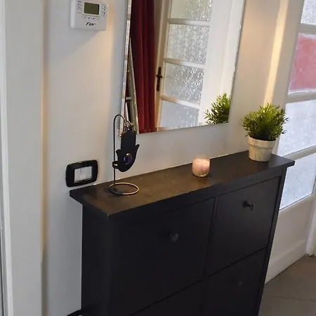 Apartment Coolor And Business